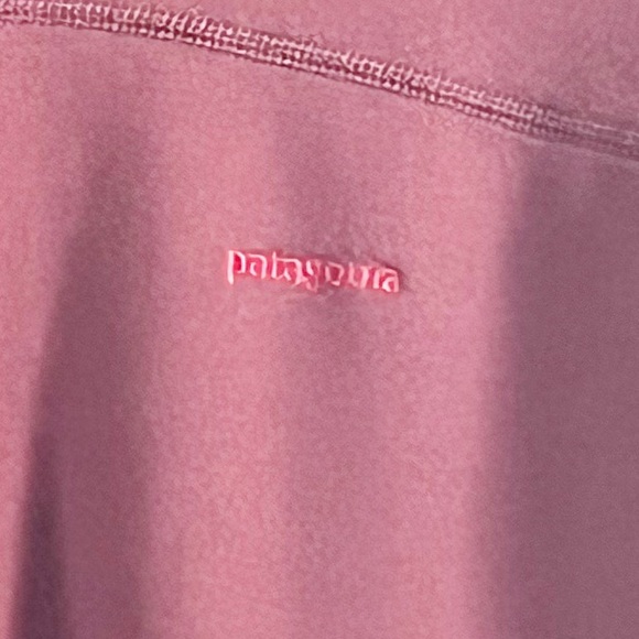 Patagonia Burgundy 1/2 Zip Pullover Size Large - Picture 4 of 8